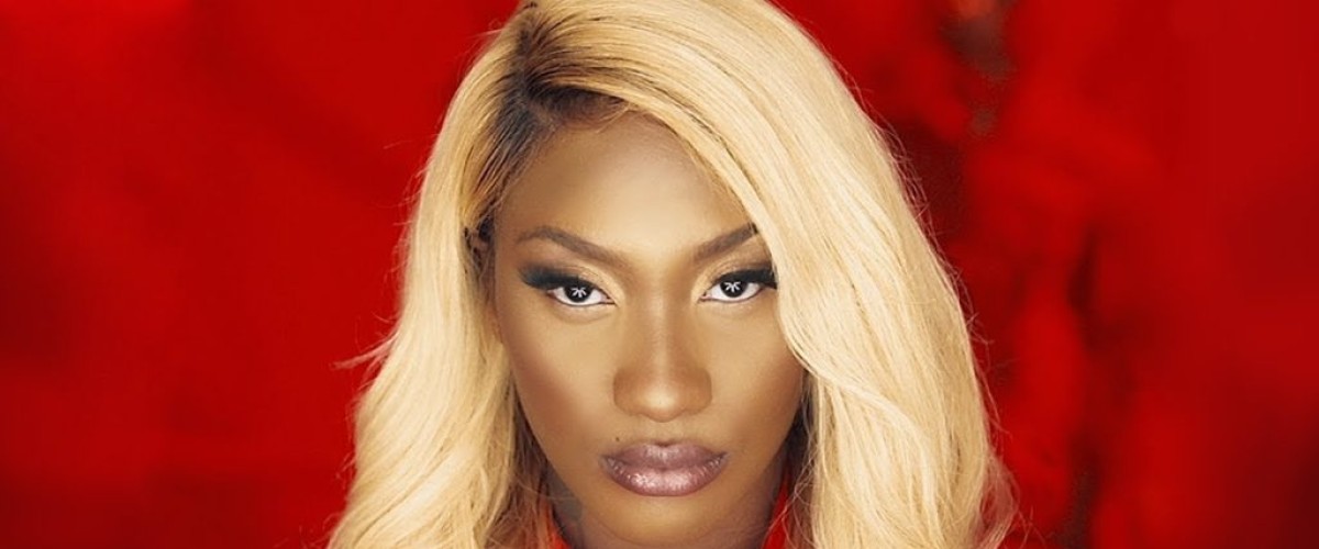 Aya Nakamura toujours au sommet de la scène musicale